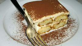 Jak udělat tiramisu bez mascarpone? I z levných surovin vykouzlíte skvělý dezert