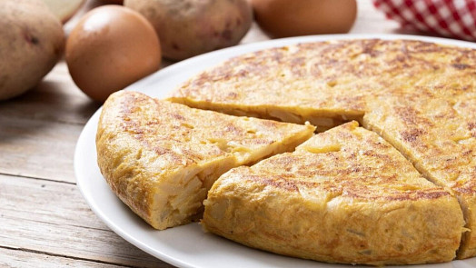Selská omeleta podle ČSN: I pokrmy ze zbylých surovin mohou být vynikající
