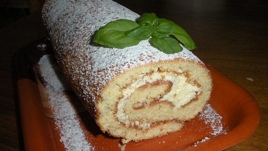 Jakou zvolit náplň do piškotové rolády? Možností je mnoho, jedna lepší než druhá