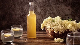 Chyby v přípravě sirupu z květů černého bezu: Pozor na místo sběru i riziko plísně