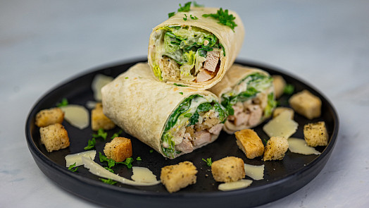 Jak udělat Caesar wrap? Připravte si zdravou a chutnou svačinu během pár minut