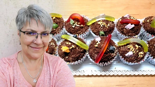 Muffiny, které vypadají jako hromádky hlíny s barevnými žížalkami: Děti budou nadšené