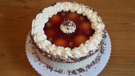 Jak použít mražené ovoce na dort? Moučník ozdobíme až těsně před servírováním