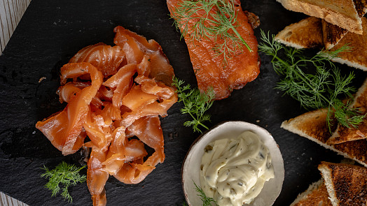 Gravlax v suché marinádě: Vyzkoušejte tuto skandinávskou pochoutku podle videonávodu