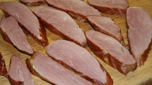 Jak ohřát uzenou panenku? Poradíme, jak zachovat masu šťavnatost a nevysušit ho