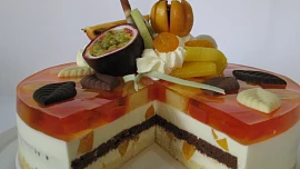 Zaskočilo vás, že želatina tuhne dlouho? Odpovědi najdete v našem článku