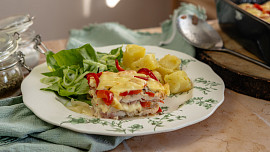 Jak na zapečené kuřecí maso na smetaně? Rychlé a chutné jídlo má mnoho variant