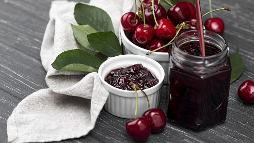 Jak udělat třešňovou marmeládu? Lahodná chuť léta vás bude těšit po celý rok