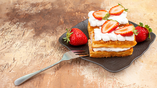 Jahodové tiramisu připraví i začátečník. Na to pravé na chvíli zapomenete