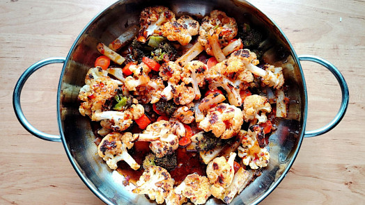 Květákové kung pao se nepřipravuje z kuřecího masa, ale z různých druhů zeleniny