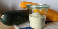 Jak se dělá cuketová mouka? Jednoduše a snadno na ni zpracujete přebytky cuket