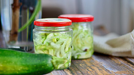 Jak připravit matjesy z cukety? Snadný recept ohromí i milovníky rybího originálu