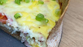 Quiche z tortilly: Nejrychlejší alternativa ke klasickému koláči vás nadchne
