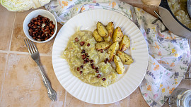 Jak připravit dušenou kapustu na slanině? Tato podzimní surovina báječně zasytí