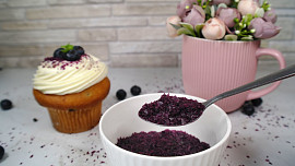 Rýžový papír lze proměnit ve třpytky. Přesvědčte se ve videonávodu