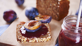 Jak se vaří povidla s octem a proč? Ocet má víc funkcí, než si dokážete představit