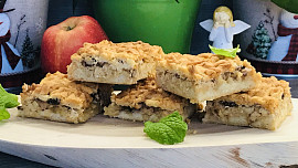 Hraběnčiny řezy: Upečte si tuto populární jablečnou klasiku podle videoreceptu