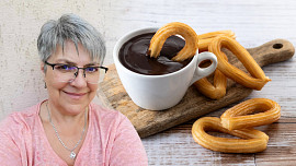 Churros je španělské pečivo z odpalovaného těsta. Vychutnejte si ho s čokoládou