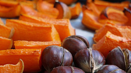 Pečená dýně: Nachystejte si univerzální přílohu nebo hlavní chod, naslano i nasladko