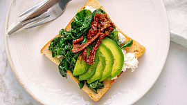 16 tipů na oblíbené tousty pro každou příležitost: Proč mít doma toustový chléb