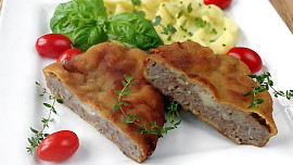 Víte, jak udělat dokonalé holandské řízky? Poradíme nejen začátečníkům