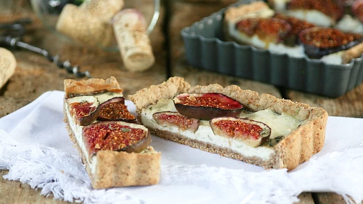 Jak využít fíky v kuchyni? Chutnají báječně v salátech, k sýrům i na koláčích