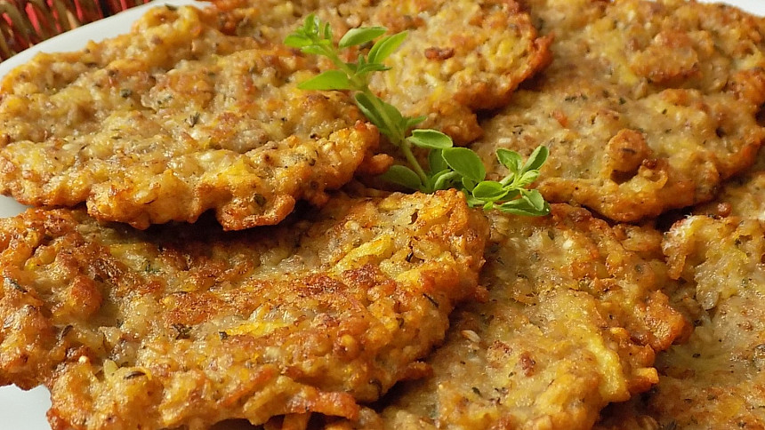 Jak udělat pohankové bramboráky. Chuť je trochu jiná, ale výtečná