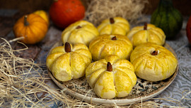Dýně z kynutého těsta: Snoubí se v nich kouzlo podzimních dnů s vůní čerstvého pečiva