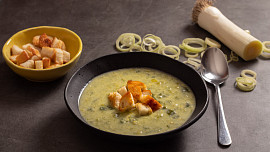 Krémová pórková polévka: Připravte si tu nejjemnější, jakou jste kdy ochutnali