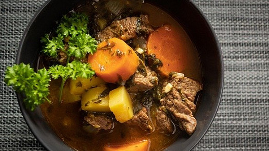 Jaké maso použít na hovězí vývar, aby měl sílu? Dobře zvolené maso je základ