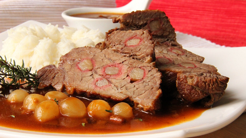 Jak zacházet se zvěřinou a co z ní uvařit? Poradíme, jak s hodnotným masem pracovat