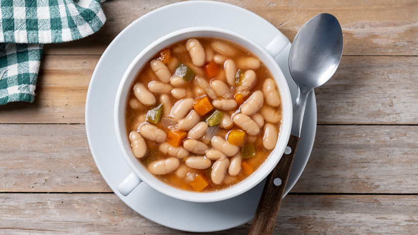 16 receptů na vydatná jídla s fazolemi: Vybrali jsme ty nejlepší a nejchutnější 16 receptů na vydatná jídla s fazolemi: Vybrali jsme ty nejlepší a nejchutnější