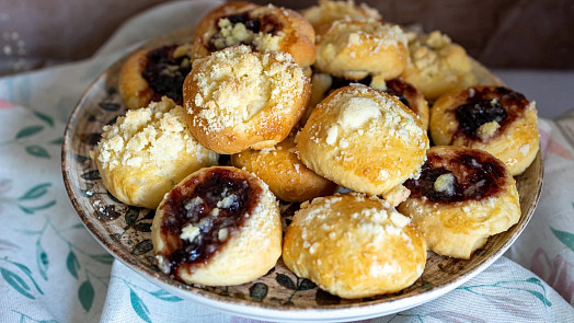 Jak udělat kynuté koláče podle našich babiček? Dopřejte těstu čas a péči