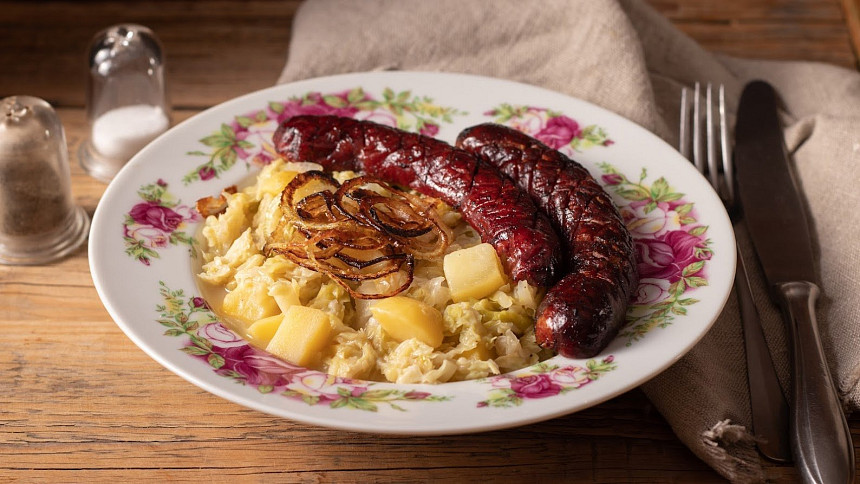 Kapusta v kuchyni: Objevte její kouzlo v klasických i moderních pokrmech