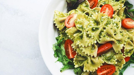 15 minutkových receptů: Výběr nejlepších jídel, která zvládnete připravit do pár minut