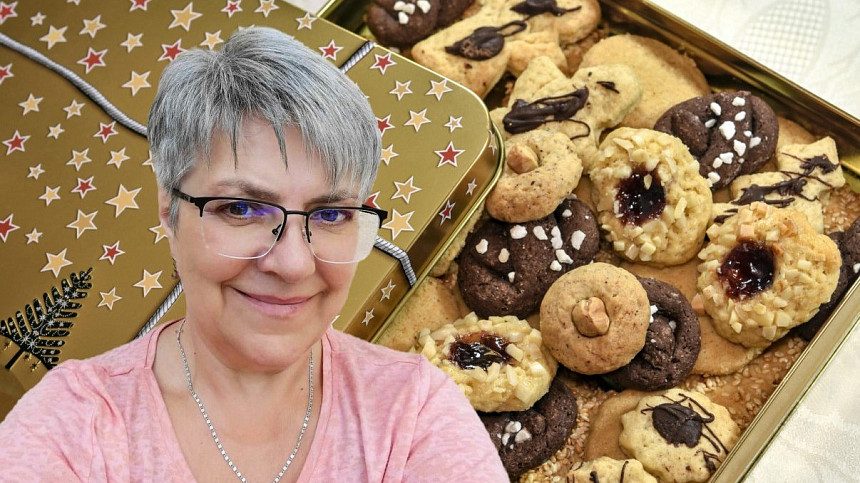 Z univerzálního těsta vytvoříme několik různých druhů vánočního cukroví