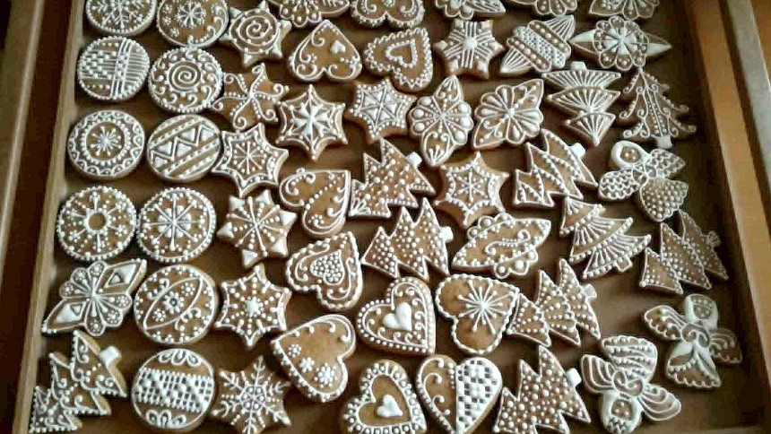 Kdy zadělat těsto na perníčky. Několik měsíců před Vánoci, ale i těsně před nimi