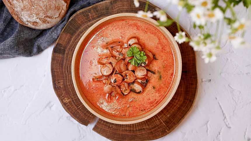 Frankfurtská polévka: Snadná a levná rychlovka, která vás pořádně zahřeje