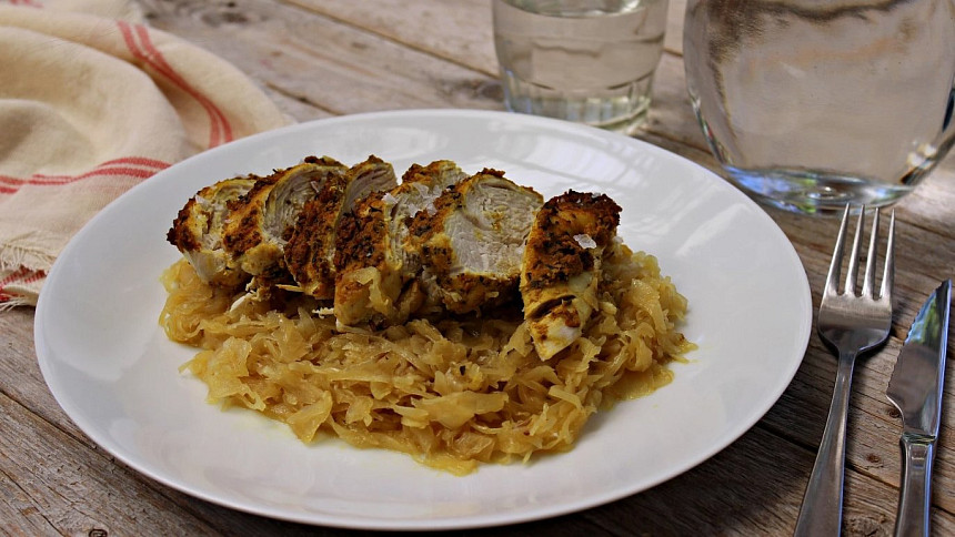 Jak a čím zahustit přílohové zelí? Poradíme vám hned několik možností zahuštění