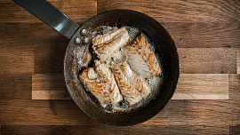 Jaký tuk je nejvhodnější ke smažení masa? Správným výběrem docílíte lahodné chuti