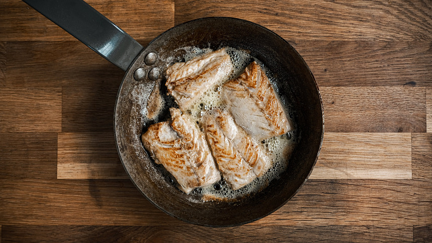 Jaký tuk je nejvhodnější ke smažení masa? Správným výběrem docílíte lahodné chuti