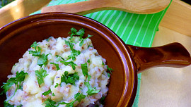 Retro recept na nastavovanou kaši je příjemnou obměnou klasiky. Postup je snadný