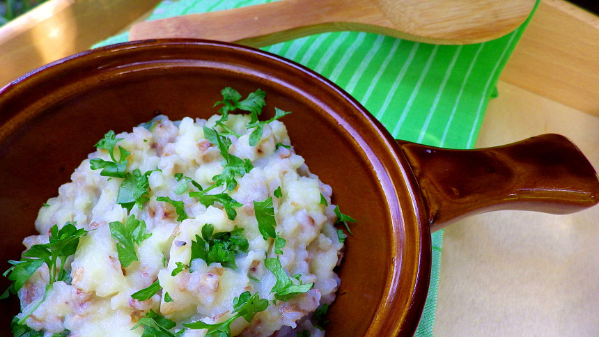 Retro recept na nastavovanou kaši je příjemnou obměnou klasiky. Postup je snadný