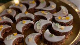 Vykrajované ořechové měsíčky: Naučte se jednoduché cukroví podle videoreceptu