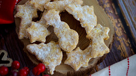 Jednoduché mrkvové cukroví podle videoreceptu: Do těsta nepotřebujete žádný cukr