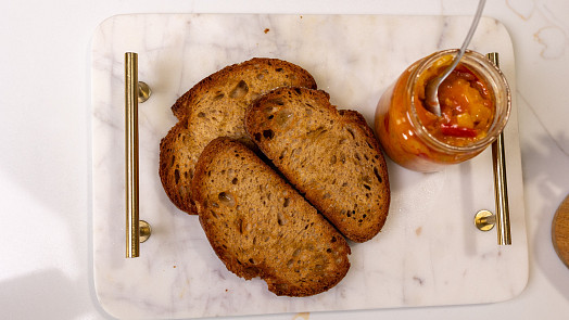 Topinky z horkovzdušné fritézy stojí za vyzkoušení. Řiďte se videonávodem