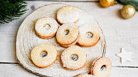 Tradiční linecké cukroví: Vyzkoušejte známou klasiku, která se vám rozplyne na jazyku