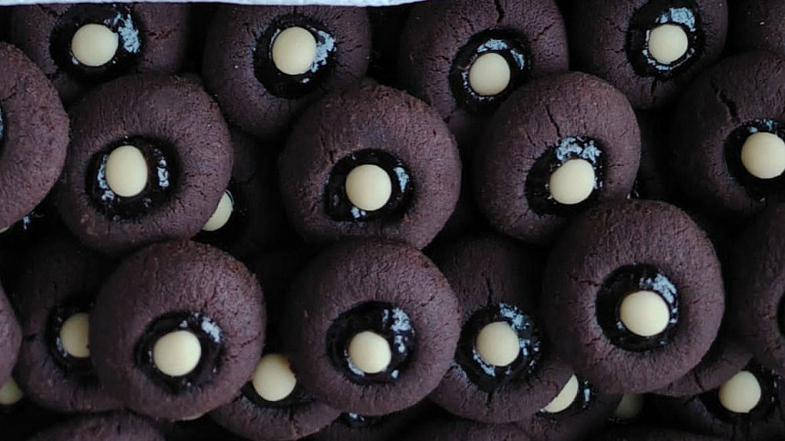 Kakao nebo čokoládu do těsta na cukroví? Například sádlovky se bez nich neobejdou