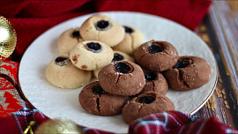 Sádlové koláčky: Vyzkoušejte jednoduchý recept na dokonale křehké a voňavé cukroví