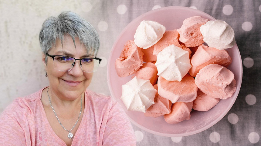 Vánoční cukroví z bílkového sněhu: Jeho předností je chuť, lehkost a křehkost